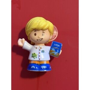 Fisher Price Little People Student from Friendly School GCK46 2016